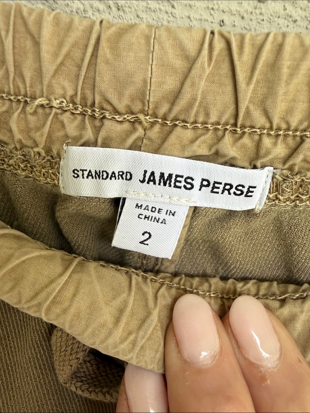 James Perse Soft Drape Utility Pant In  Driftwood Pigment Size 2  (US Medium) - Picture 4 of 14
